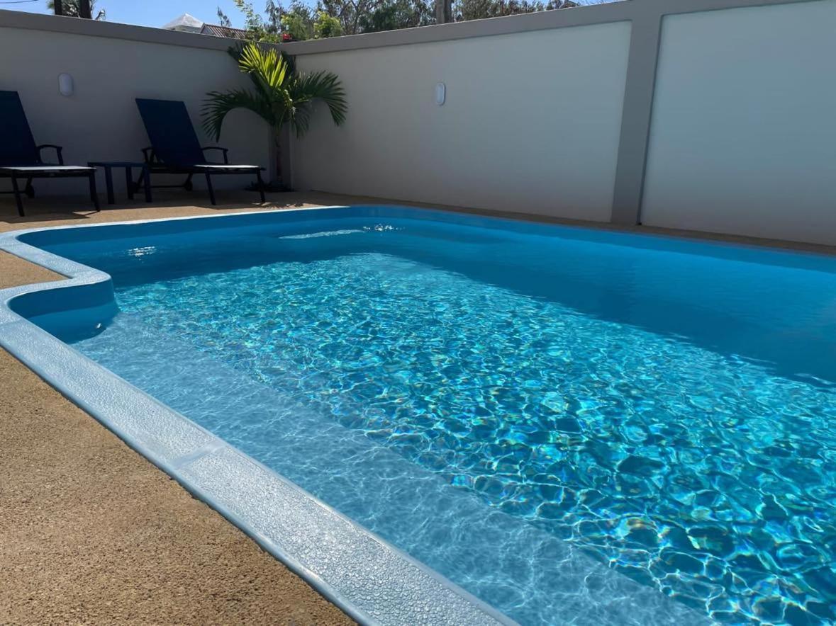 Seasand-Entire Luxury 3 Bd Condo - Close To Beach Flic en Flac Bagian luar foto