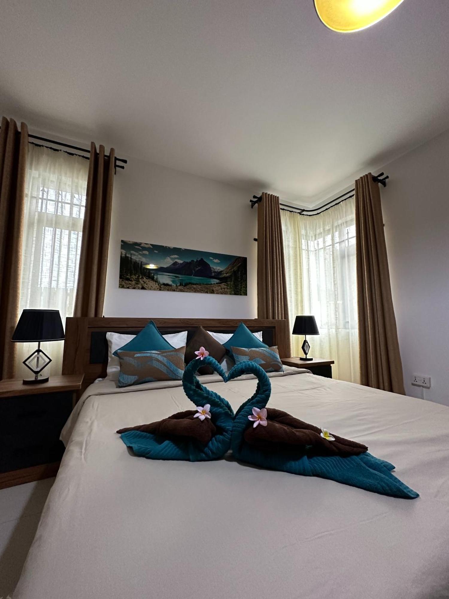 Seasand-Entire Luxury 3 Bd Condo - Close To Beach Flic en Flac Bagian luar foto